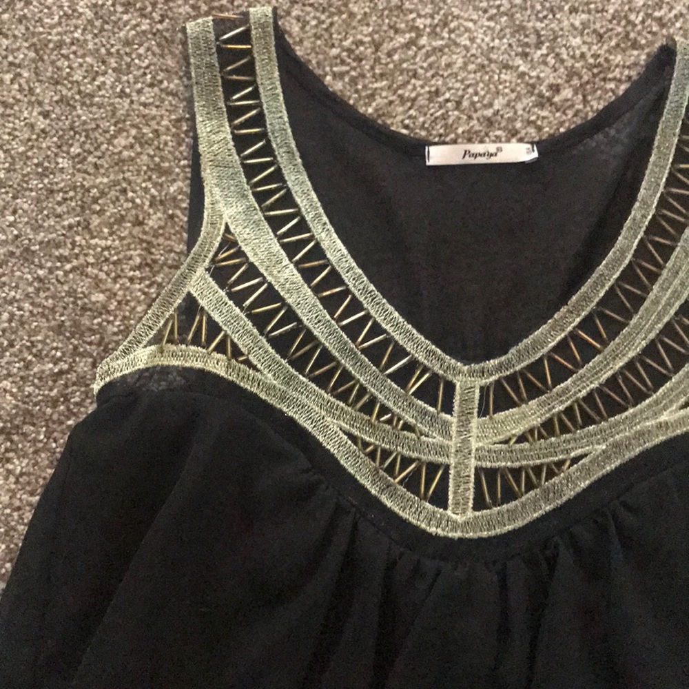 Ruffled top